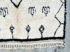 157 x 254 cm = 5.2 x 8.3 ft Handmade Berber Runner Rug - Moroccan Minimalist Design, Soft Dots, Vintage Bohemian Style, Custom Size for Living Rooms