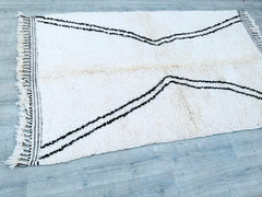 144 x 234 cm = 4.7 x 7.7 ft CARPETS BENIOURAIN RUG,Moroccan Rug, White And white Rug,Handwoven rug,White boho Rug,Moroccan Rug,Handmande wool Rug, unique Beniourain