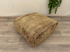 Moroccan Wool Floor Cushion – Handmade Kilim Pillow Cover for Boho Style