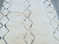 164 x 269 cm = 5.4 x 8.8 FT Zigzag Moroccan Chevron Rug – Modern Geometric Design, Handmade Wool Carpet, Boho Style