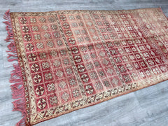 131x256 cm = 4.3 x 8.4 Vintage Moroccan Boujad Rug – Handmade Berber Carpet for Boho Chic Interiors