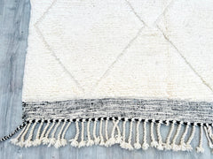 161 x 251 cm = 5.3 x 8.2 FT Diamonds White Moroccan Rug, Rugs for Living Room, White Boujaad Rug, Berber Rug, Wool Area Rug, Handmade Wool Rug, Beni Ourain, Berber Teppich