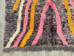 160 x 243 cm = 5.2 x 8.0 ft Colorful Abstract Bohemian Moroccan Rug - Handmade Berber Wool, Soft Dots, Minimalist Vintage Style, Custom Size for Living Rooms