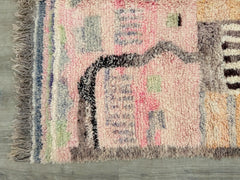 168 x 274 cm = 5.5 x 9.0 ft Bohemian Berber Runner Rug - Handmade Moroccan Wool, Soft Dots, Vintage Style, Custom Size, Ideal for Living Rooms & Weddings