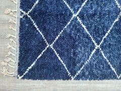 155 x 247 cm = 5.1 x 8.1 ft Diamonds Blue Soft Dots Berber Runner Rug - Handmade Moroccan Wool, Minimalist Design, Vintage Style, Perfect for Weddings & Bohemian Decor