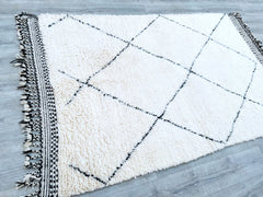154 x 243 cm = 5 x 8 FT Diamonds Amazing Black And Beige Moroccan Area Rug, Handmade Morocco Berber Rug, Gorgeous Beni Ourain Rug, Emerald Rug, Moroccan rug, Morrocan Black And Beige rug