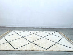 164 x 253 cm = 5.4 x 8.3 FT Diamonds Moroccan Medallion Rug – Timeless Elegance, Handwoven Berber Carpet, Custom Sizes
