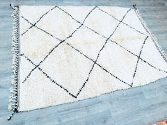 170 x 230 cm = 5.6 x 7.5 ft Gorgeous Beni Ourain Rug-Black And Beige Rug-Emerald Rug-woven rug-colorful rug-Black And Beige wool Beniourain Carpet,Unique Geometric Rug