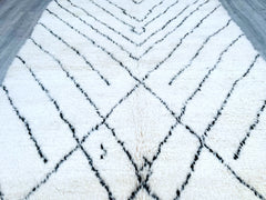 172 x 250 cm = 5.6 x 8.2 FT Beni ourain rug, Authentic Moroccan rug, Berber carpet, Genuine Wool rug, Handmade rug, Beni ourain style, Area rug, Tapis berbere, Teppich