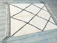 160 x 205 cm = 5.2 x 6.7 ft Diamonds Cozy Moroccan Rug, Cream Moroccan Rug, Rugs for Living Room, Beni Ourain Rug, Berber Wool Rug, Cream Area Rug, Morrocan Rug, Teppich