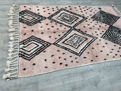 160 x 254 cm = 5.2 x 8.3 ft Diamonds GORGEOUS BENIOURAIN RUG, Pink Custom Rug, Custom Rug Ready, Geometric Custom Rug, Unique Custom Rug, Pink Rug for Living Room