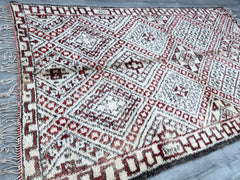 190x323 cm = 6.2 x 10.6 Large Vintage Boujad Rug – Handwoven Moroccan Wool Carpet