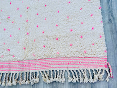 Pink Dotted Moroccan Berber Rug – Boho Chic & Vibrant