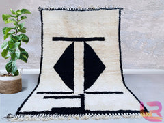 Luxurious Moroccan Berber Beni Ourain Wool Rug - Handwoven Cream Geometric Bohemian Rug with Tassel Edges for Living Room