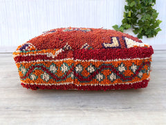 Moroccan Berber Pouf, Moroccan Pouf, BeniOUrain Pouf, Vintage Moroccan Ottoman, Floor Pouf, Floor Cushion, Vintage Rugs Pouf.24X24X16 Inches