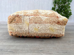 moroccan pouf fabric, moroccan wool home decor pouf, beni ourain pouf, kilim 18x18 pouf, gift berber handmade pouf, living room pouf