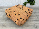 moroccan pouf , berber pouf, kilim pouf, pouf, pillow , rug pouf design