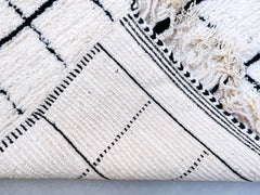 Grid Luxurious Beni Ourain Rug - Handmade Wool Moroccan Rug - Cream & Black Tribal Design - Perfect for Modern Living Spaces