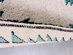 Luxurious Handmade Moroccan Berber Rug - Cream Beni Ourain Wool Rug, Bohemian Tassel Edges, Modern Geometric Design, 70% OFF