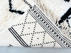 Black and White Moroccan Rug – Handwoven Geometric Tribal Design