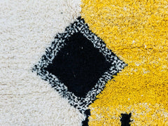 Moroccan Berber Rug – Handmade Boujaad Carpet – White Yellow Black Abstract Design – Custom Bohemian Area Rug