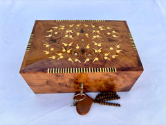 8"×5" Exquisite Handmade Thuya Wood Jewelry Box – Moroccan Artisan Design, Lockable Keepsake Organizer, Unique Gift Idea