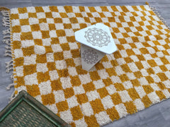 Checkred Moroccan Berber Rug – Handmade Boujaad Carpet – Custom Checkered Design – Perfect for Berber Home Decor