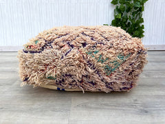 Moroccan Pouf Birdhouse - Kilim-Covered Avian Retreat, Garden Decor Doubles as Bird Sanctuary