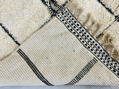 Handwoven Moroccan Beni Ourain Rug - Cream Wool Carpet - Minimalist Living Room Rug - Customizable Sizes