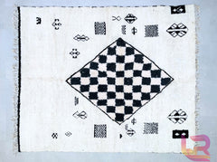 Checkered Authentic Moroccan Boujaad Rug – Handwoven Berber Carpet – Custom Bohemian Rug for Living Room or Bedroom
