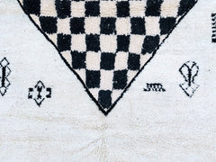 Checkered Authentic Moroccan Boujaad Rug – Handwoven Berber Carpet – Custom Bohemian Rug for Living Room or Bedroom