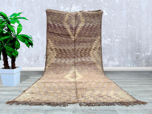 Moroccan Rugs and Boho Chic Style: A Trendy Combination.