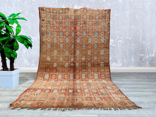 Discovering the Neutral Charm of Moroccan Rugs