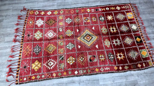 Vintage Boujad Berber Teppiche: Authentische marokkanische Handwerkskunst für Ihr Zuhause
