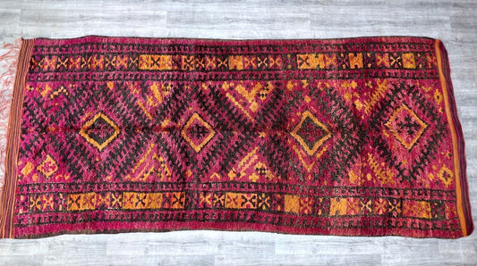 Vintage Boujaad Teppich 6x14 FT – Authentischer marokkanischer Berberteppich für Wohnzimmer & mehr