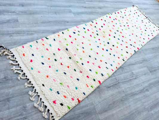 Custom Moroccan Runner Rugs: En Smuk og Autentisk Tilføjelse til Dit Hjem