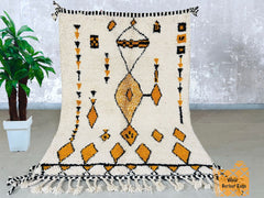 Moroccan Berber Rug - Cream Wool Beni Ourain Carpet - Handmade Minimalist Area Rug for Modern Homes