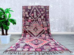 Vintage Rug 183 x 379 cm = 6.0 x 12.4 FT