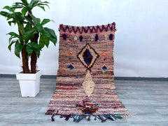102 x 180 cm = 3.3x5.9 Authentic Moroccan Rugs – Azilal, Beni Ourain & Boucherouite Handwoven Carpets