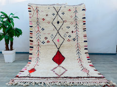 187x295 cm = 6.1 x 9.7 Moroccan Azilal Rugs – Tribal Elegance & Artisan Craftsmanship