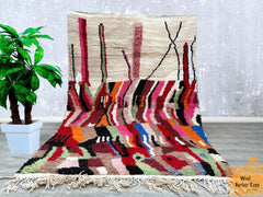 197 x 281 cm = 6.5 x 9.2 ft Bohemian Vintage Runner Rug - Handmade Moroccan Berber Wool, Soft Dots, Minimalist Design, Perfect for Weddings & Home Decor