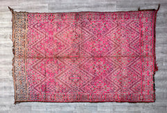 Vintage Rug 198 x 315 cm = 6.5 x 10.3 FT