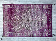 Vintage Rug 197 x 308 cm = 6.4 x 10.1 FT