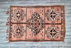 Vintage Rug 199 x 314 cm = 6.6 x 10.3 FT