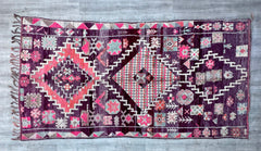 Vintage Rug 183 x 379 cm = 6.0 x 12.4 FT