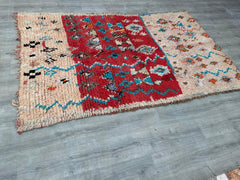 Vintage Rug 148 x 237 cm = 4.9 x 7.8 FT