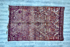 Vintage Rug 183 x 289 cm = 6.0 x 9.4 FT