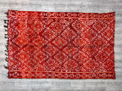 Vintage Rug 173 x 278 cm = 5.6 x 9.1 FT