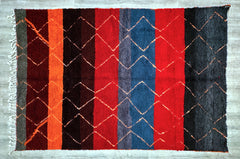 Moroccan Rug 199 x 293 cm = 6.5 x 9.6 ft