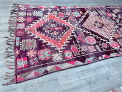 Vintage Rug 183 x 379 cm = 6.0 x 12.4 FT